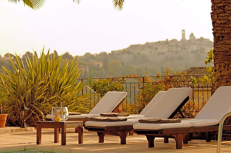 Hôtel La Grande Bastide