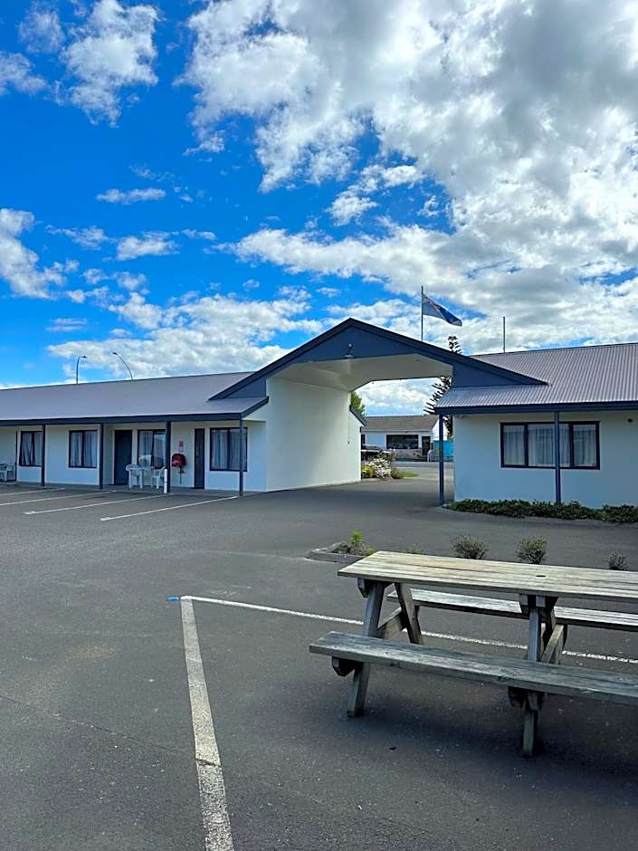 Eastland Pacific Motor Lodge