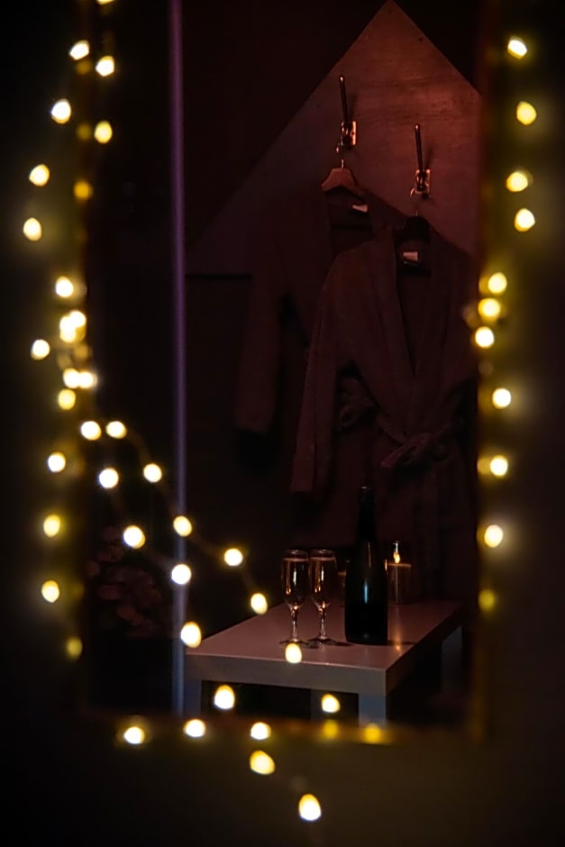 PAUSE NATURE SORBAIS Chambre avec SPA, SAUNA, STREAMING et arrivée autonome