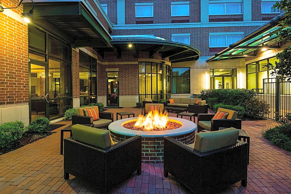 Courtyard by Marriott Little Rock Downtown