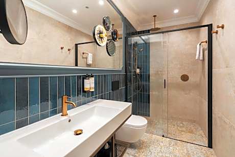 Premium King Room with Sofa Bed