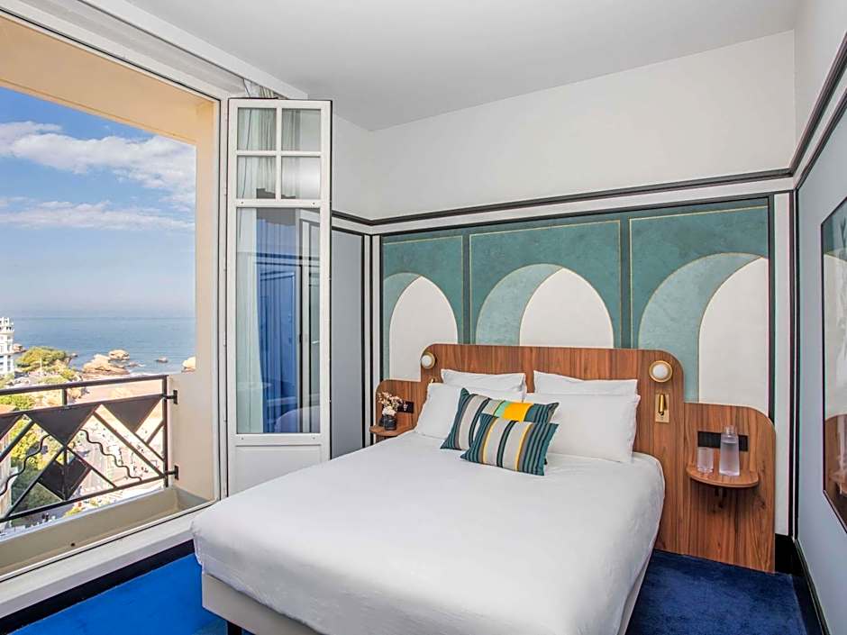Hotel Plaza Biarritz Plage - Handwritten Collection