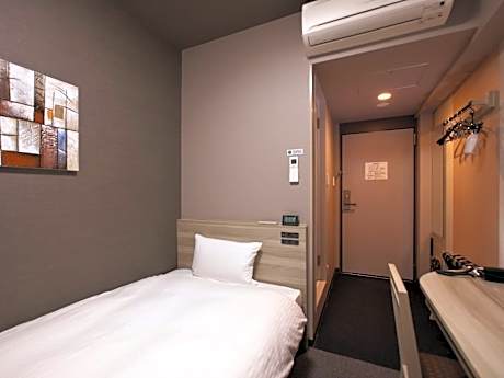 Economy Single Room - Non-Smoking