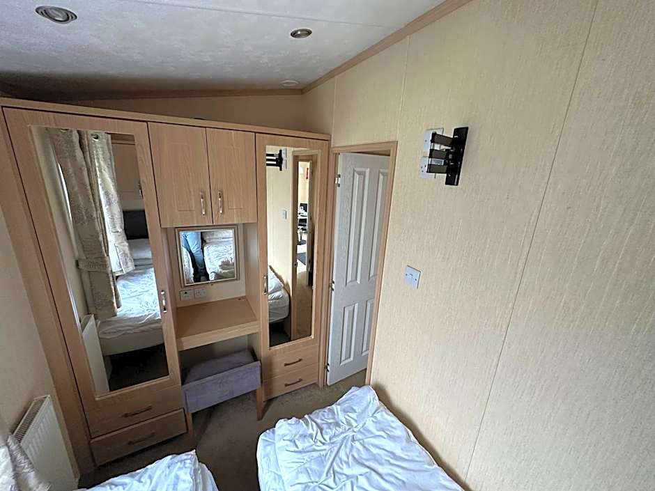 Sunnymede I14 Keyshare holiday lets 6 Berth