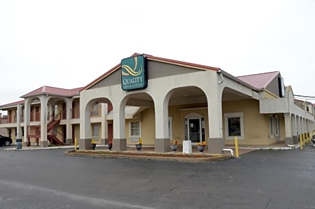 Quality Inn & Suites