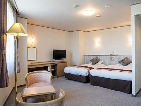 Superior Family Room - Non-Smoking