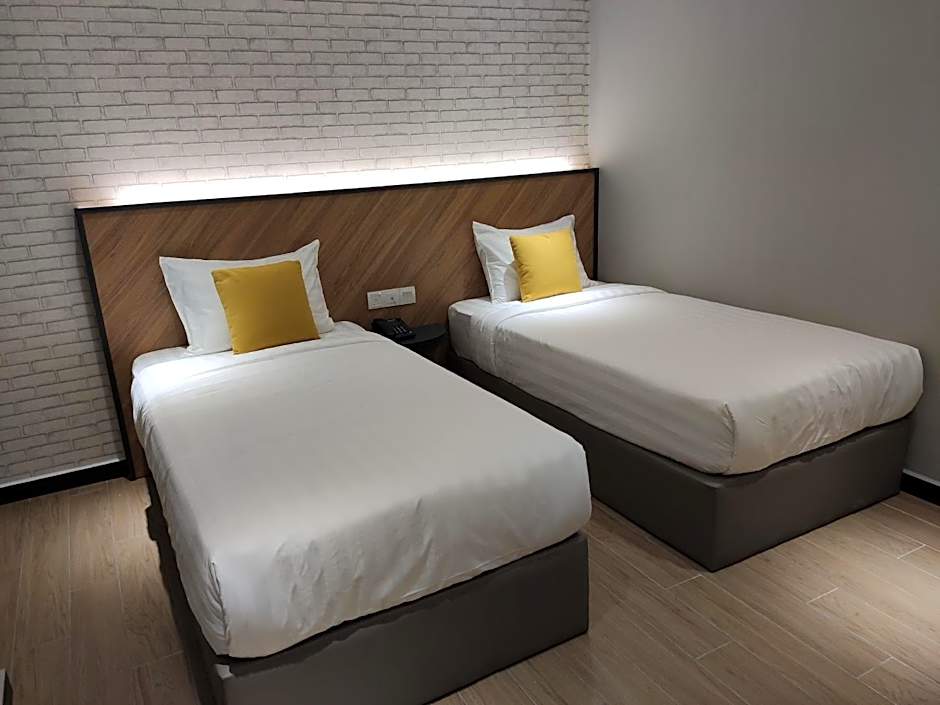Hotel 99 Seri Kembangan Serdang