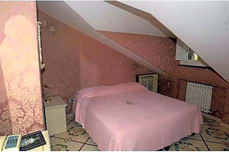 Single Room - Annex