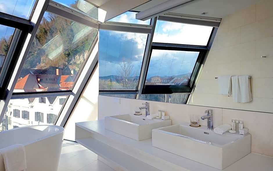 Schlossberghotel - Das Kunsthotel