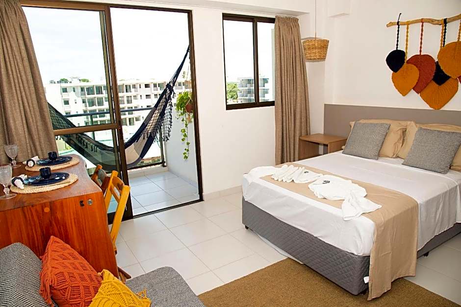 Charmoso Estúdio em Muro Alto com Vista para piscina