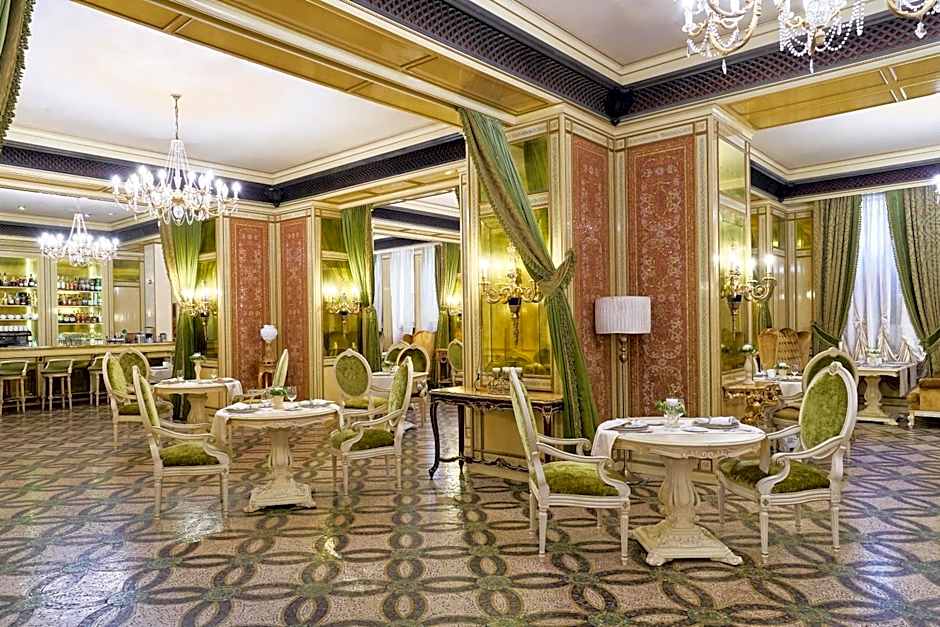 Hotel Bristol