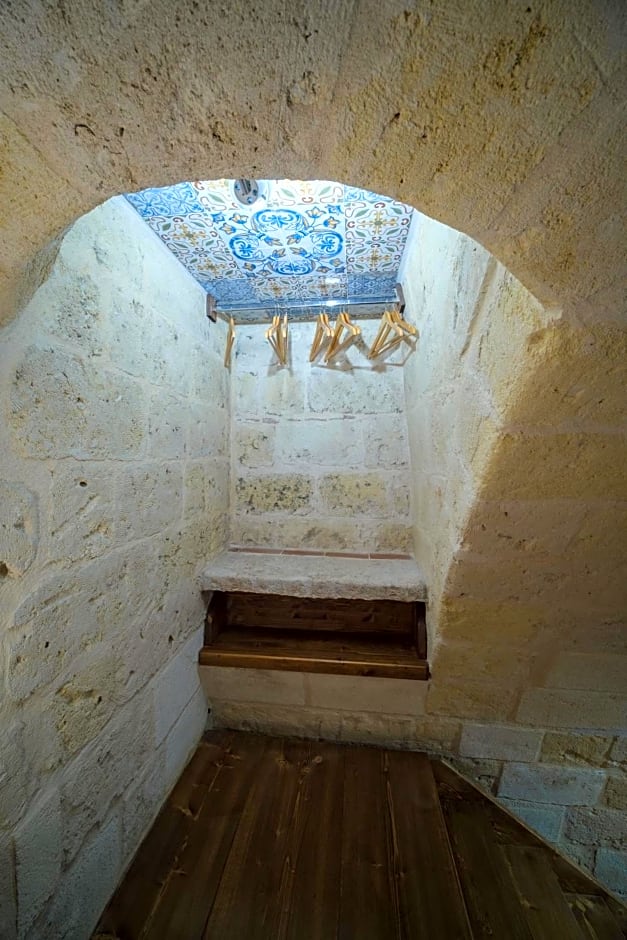 ROBERTO's Guest House