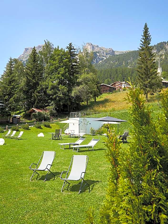Dolomites Wellness Hotel Savoy
