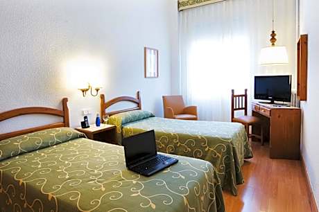 Twin Room with Sea View