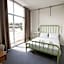 Memmoth Cafe & Hostel in Lampang