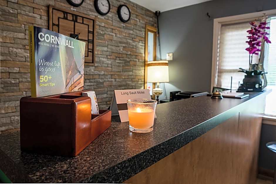 Long Sault Motel