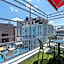 From H Dongbaek Hotel by Kwon Geoje Gohyeon