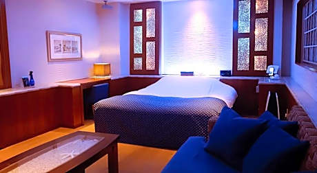 WATER HOTEL Cy (Audlt Only)