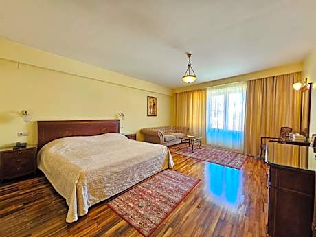 Double Room 4*
