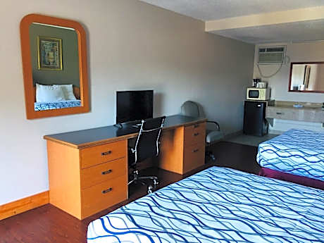 Standard Room with Two Beds - Non-Smoking