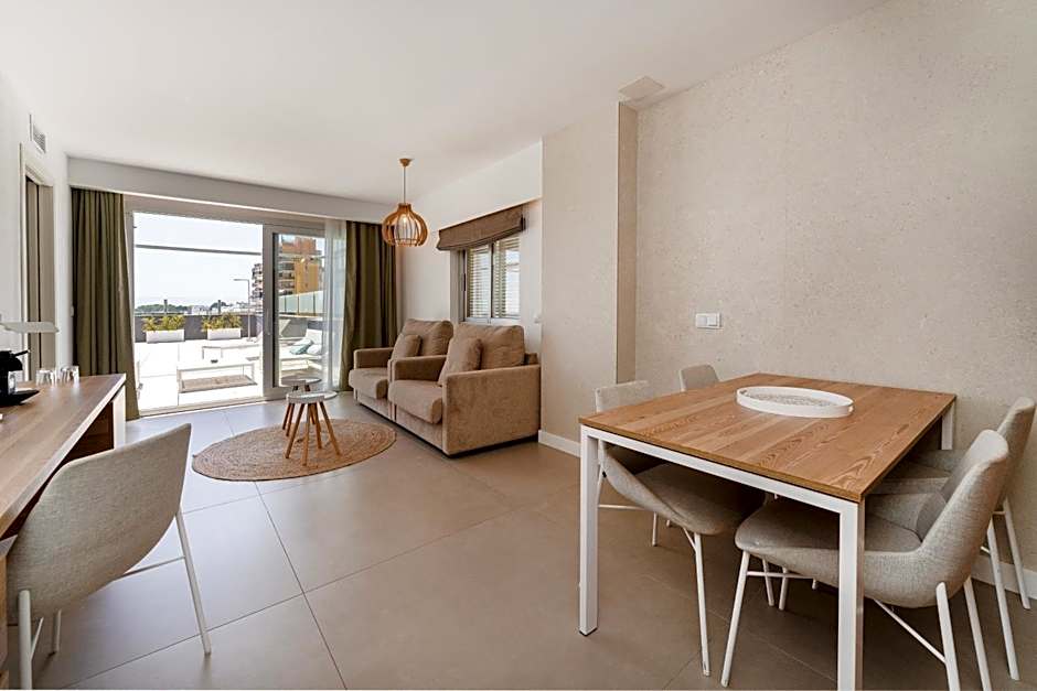 Photo 1 of 10 of Suite