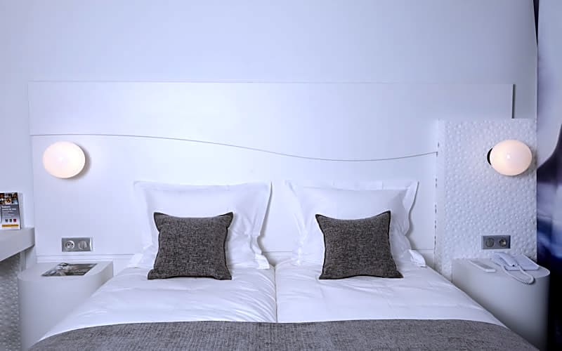 Comfort Hotel Centre Del Mon