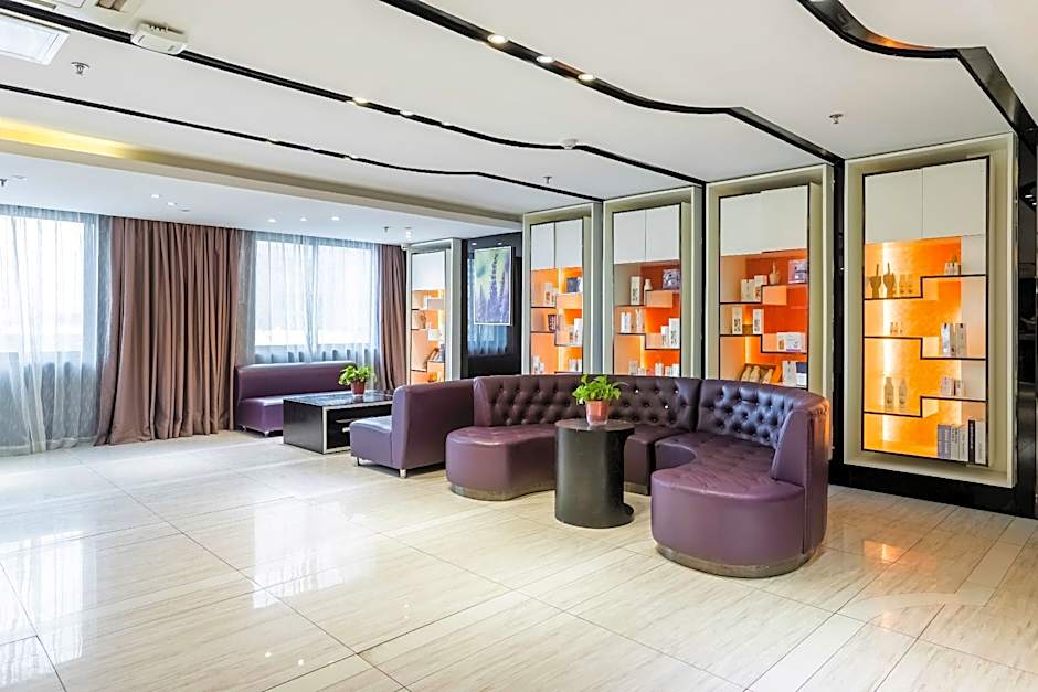 Lavande Hotel Weihai Weigao Plaza