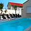 Logis Hotel L'Oliveraie
