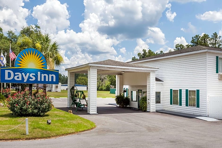 Days Inn by Wyndham Hampton