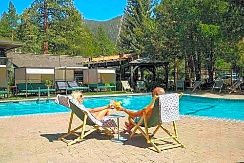 Station House Inn South Lake Tahoe, by Oliver