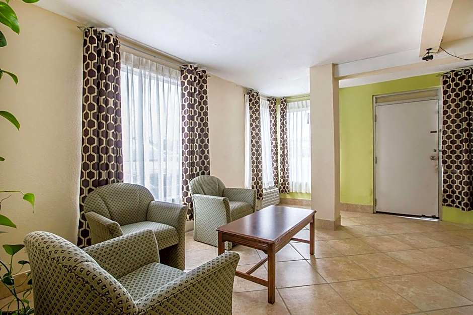 Rodeway Inn Laurens