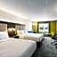 Holiday Inn Express and Suites Redding By IHG