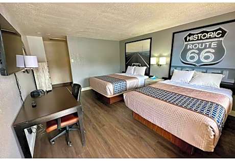 Queen Room with Two Queen Beds - Non-Smoking