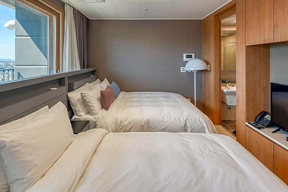 The BlueMark Hotel Sokcho