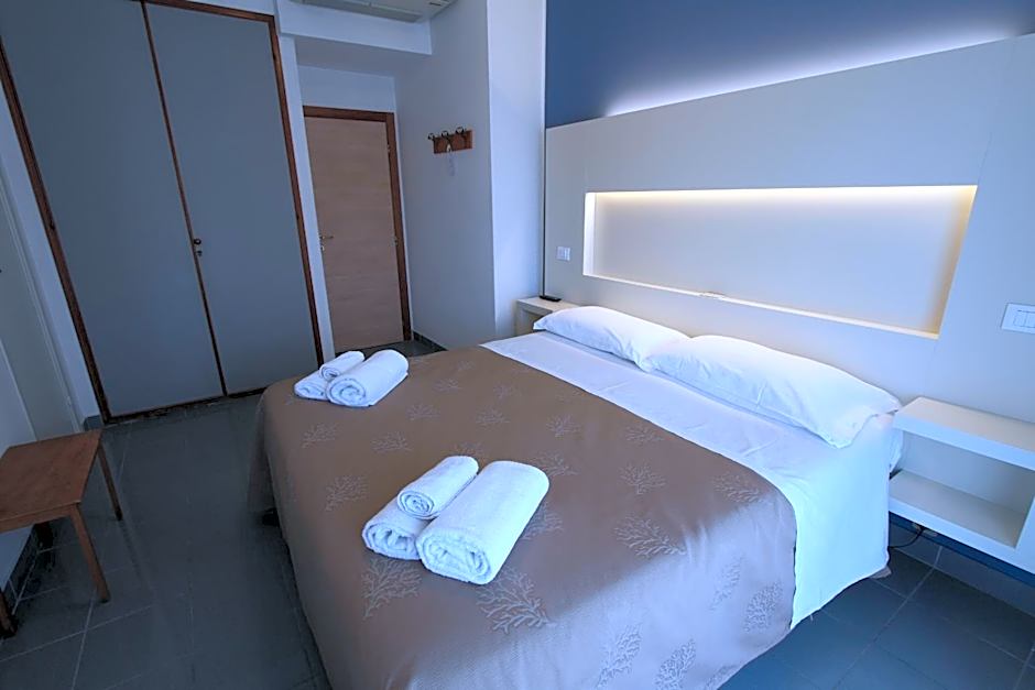 Hotel Desire'