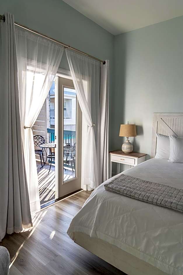 Hotel Whiskey in Pass Christian