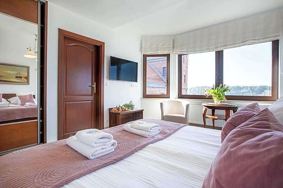 COLUMBUS Apartamenty Ustka - Limanowskiego 1