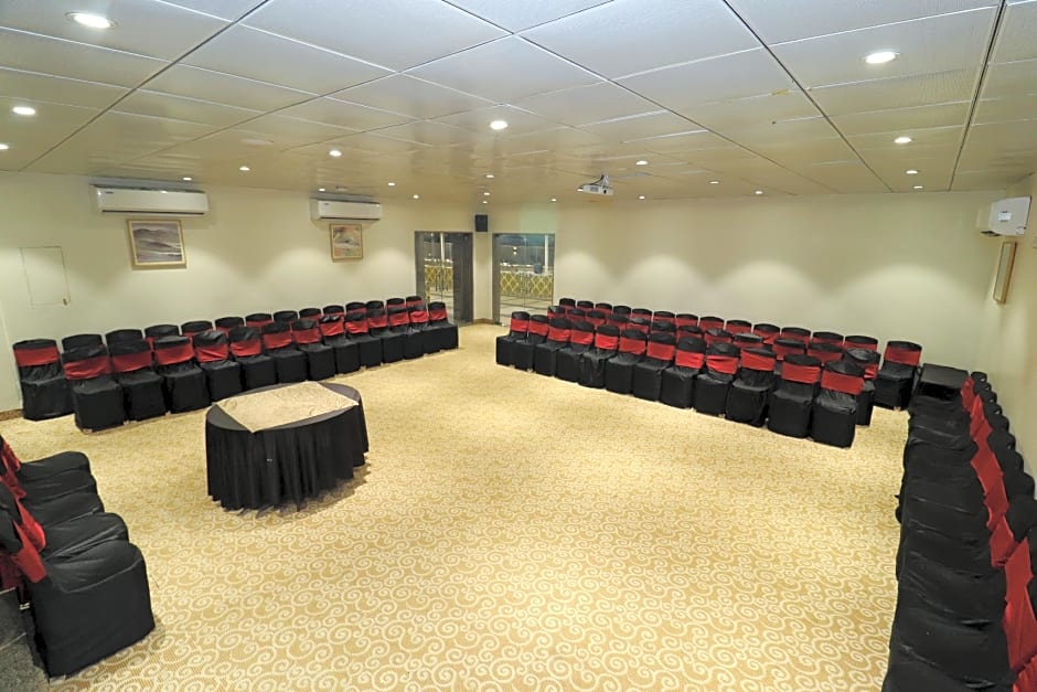 HOTEL RAJHANS REGENT, BHOPAL