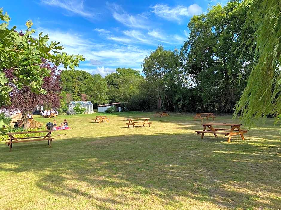 George & Dragon Country Pub & Hotel Wolverton Townsend