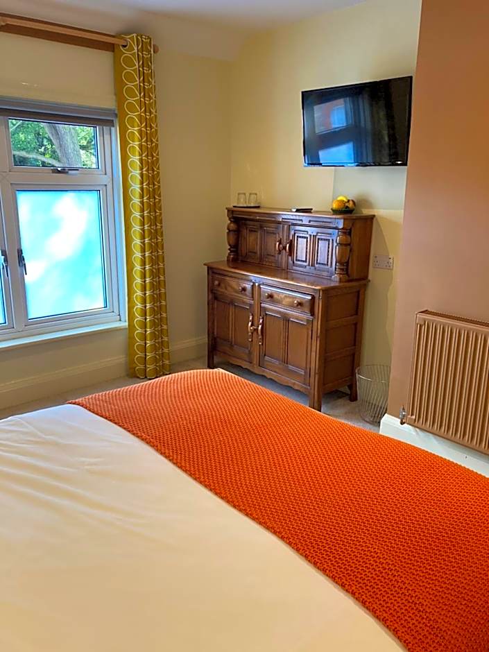 Newell Bistro and Rooms