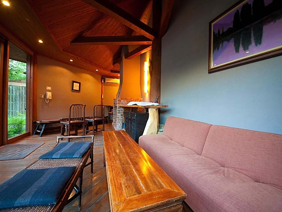 Yufuin Ryokan Gettouan