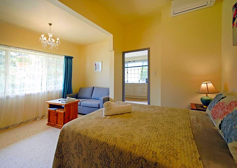 Riverview Boutique Motel