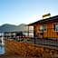 Lake Marina Inn