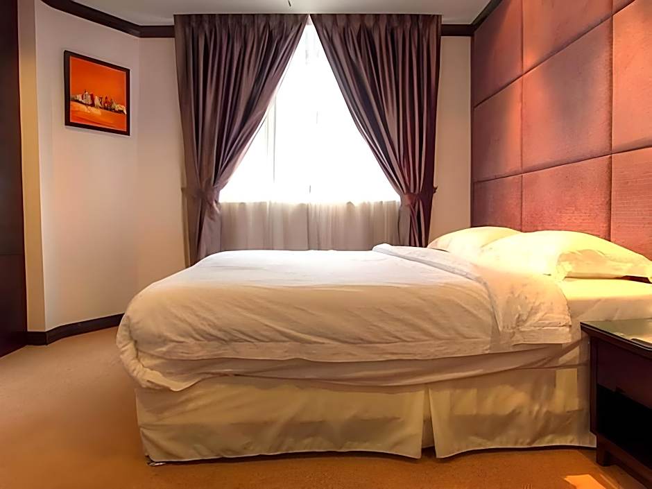 Country Hotel