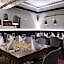 TWO TIMEZ - Boutique Hotel - with AC