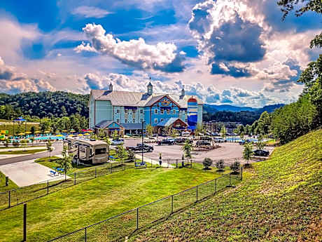 The Lodge at Camp Margaritaville