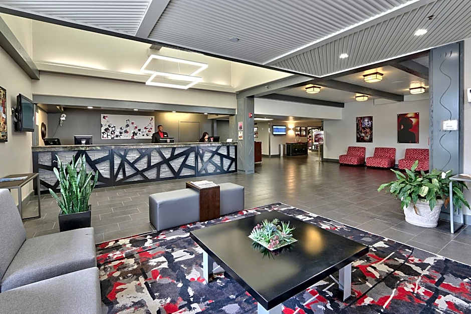 Ramada by Wyndham Albuquerque Midtown