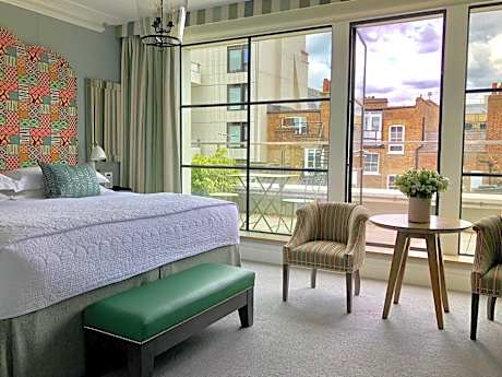 Luxury Room with Terrace