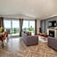 Midsomer Lodges