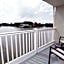 Seashire Inn & Suites